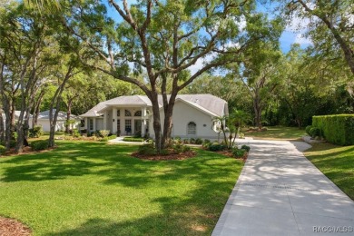 A SLICE OF HEAVEN awaits you in this 3 bedroom 2 bathroom home on Citrus Hills Golf Club in Florida - for sale on GolfHomes.com, golf home, golf lot