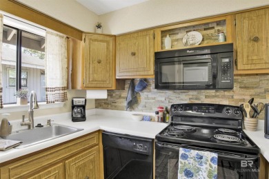 This inviting home in Golf Terrace presents a wonderful on Lake Forest Yacht and Country Club in Alabama - for sale on GolfHomes.com, golf home, golf lot