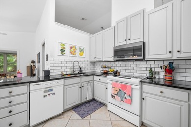 Immaculately maintained, this adorable 3-bedroom, 2-bathroom on Haile Plantation Golf and Country Club in Florida - for sale on GolfHomes.com, golf home, golf lot