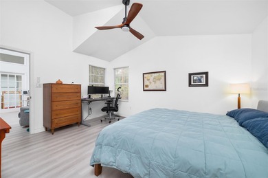 Immaculately maintained, this adorable 3-bedroom, 2-bathroom on Haile Plantation Golf and Country Club in Florida - for sale on GolfHomes.com, golf home, golf lot