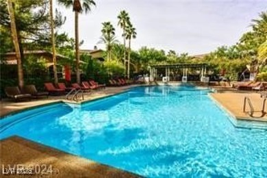 Move-in-ready freshly painted condo in guard-gated North on TPC at Summerlin in Nevada - for sale on GolfHomes.com, golf home, golf lot