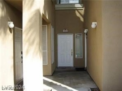 Move-in-ready freshly painted condo in guard-gated North on TPC at Summerlin in Nevada - for sale on GolfHomes.com, golf home, golf lot