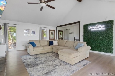 TURN-KEY, INCOME PRODUCING, and 10/10 LOCATION--this fully on The Oaks Golf Course in Missouri - for sale on GolfHomes.com, golf home, golf lot