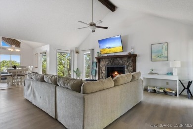 TURN-KEY, INCOME PRODUCING, and 10/10 LOCATION--this fully on The Oaks Golf Course in Missouri - for sale on GolfHomes.com, golf home, golf lot