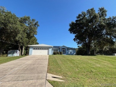 Citrus Springs! Welcome to this 3-bedroom, 2-bathroom home on Citrus Springs Country Club in Florida - for sale on GolfHomes.com, golf home, golf lot