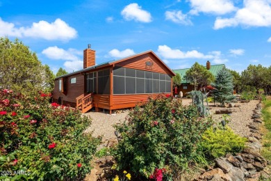Beautiful 2 Bed, 2 Bath home in White Mountain Lake Vistas on Juniper Ridge R.V. Golf Resort in Arizona - for sale on GolfHomes.com, golf home, golf lot