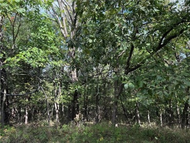 Build your dream retreat near the lake and golf course in a on Linn Valley Lakes - Deer Trace Golf Course in Kansas - for sale on GolfHomes.com, golf home, golf lot