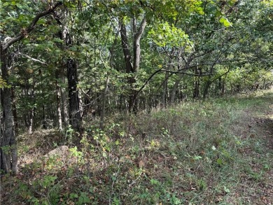 Build your dream retreat near the lake and golf course in a on Linn Valley Lakes - Deer Trace Golf Course in Kansas - for sale on GolfHomes.com, golf home, golf lot