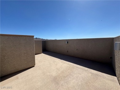 WOW! PERFECT 4 BED 4 BATH 2 STORY HOME LOCATED IN LAKE LAS on Falls Golf Course in Nevada - for sale on GolfHomes.com, golf home, golf lot
