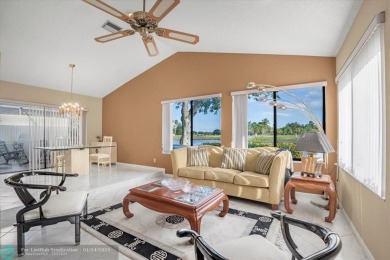 Stunning Golf Course Villa with lake views and prime amenities on Bonaventure Country Club in Florida - for sale on GolfHomes.com, golf home, golf lot