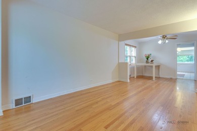 A rare opportunity to own a home in a City with a suburban on Edgebrook Golf Course in Illinois - for sale on GolfHomes.com, golf home, golf lot