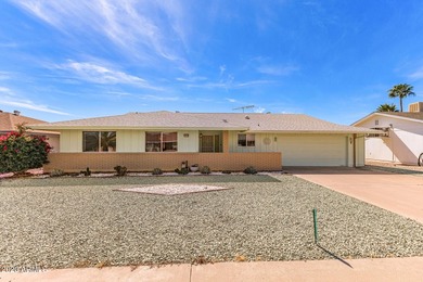 Recently painted, updated and back for sale! Charming 3-bed on Sun City Lakes West and East in Arizona - for sale on GolfHomes.com, golf home, golf lot