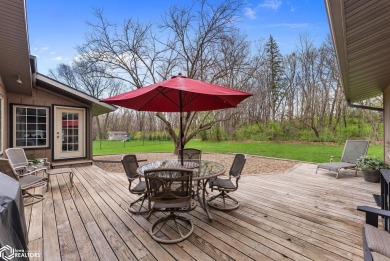 EXQUISITE home at the Golf & Country Club! 5 BR, 4.5 Baths on Washington Golf and Country Club in Iowa - for sale on GolfHomes.com, golf home, golf lot