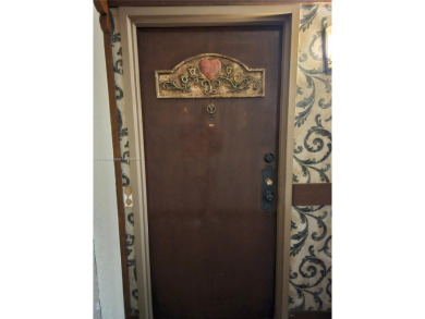 This well-positioned condo offers versatile living with on Inverrary Country Club in Florida - for sale on GolfHomes.com, golf home, golf lot