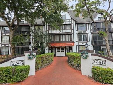 This well-positioned condo offers versatile living with on Inverrary Country Club in Florida - for sale on GolfHomes.com, golf home, golf lot