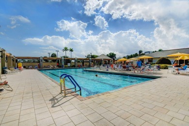Welcome to Wynmoor! This beautiful 2-bedroom, 2-bath penthouse on Wynmoor Golf Course in Florida - for sale on GolfHomes.com, golf home, golf lot
