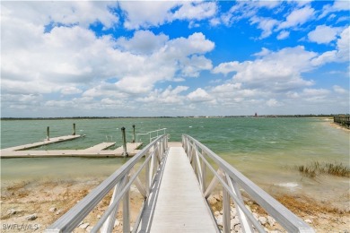 A RARE FIND IN BABCOCK RANCH!

This stunning Royal model is one on Babcock National Golf Course in Florida - for sale on GolfHomes.com, golf home, golf lot