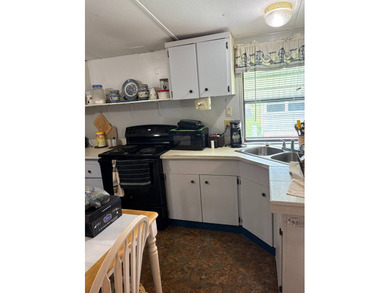 -Beautiful Canal Lot- -Large Open Floor Plan- -Newer Roof & AC- on Sebring Lakeside Golf Resort in Florida - for sale on GolfHomes.com, golf home, golf lot