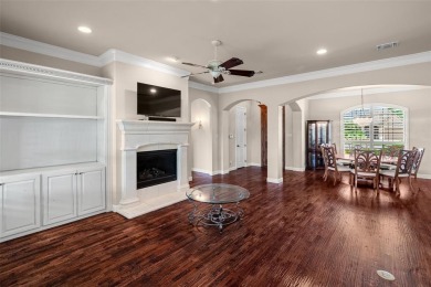 MAKE THIS LOVELY 3-2-2 NUTCRACKER GOLF COURSE VILLA in Pecan on Nutcracker Golf Club in Texas - for sale on GolfHomes.com, golf home, golf lot