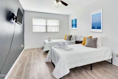 Beautifully remodeled 2 bedroom/2 bathroom condo located at the on Daytona Beach Golf Club in Florida - for sale on GolfHomes.com, golf home, golf lot
