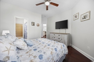 Welcome to this beautifully updated 3 bed/2.5 bath END unit on Arrowhead Country Club in South Carolina - for sale on GolfHomes.com, golf home, golf lot