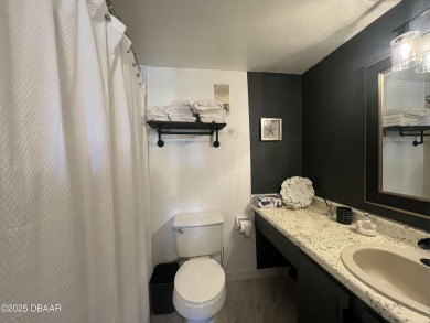 Beautifully remodeled 2 bedroom/2 bathroom condo located at the on Daytona Beach Golf Club in Florida - for sale on GolfHomes.com, golf home, golf lot