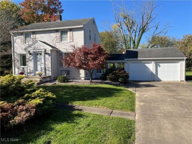 Well maintained 3 bedroom - 1 full bath - 2 story home centrally on Metro Parks Par-3 Golf Course in Ohio - for sale on GolfHomes.com, golf home, golf lot