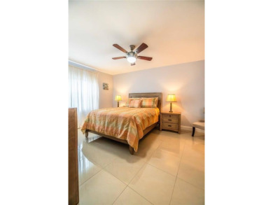 Bright & modern 1 bed/1.5 bath condo on prestigious Diplomat on  in Florida - for sale on GolfHomes.com, golf home, golf lot