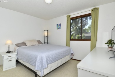 Discover the perfect blend of comfort and sophistication with on RedTail Golf Center in Oregon - for sale on GolfHomes.com, golf home, golf lot