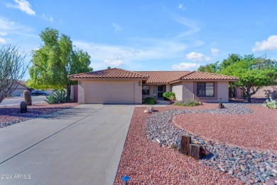 *AGE RESTRICTED COMMUNITY* Great for owner or investor! Spacious on Westbrook Village Golf Club in Arizona - for sale on GolfHomes.com, golf home, golf lot