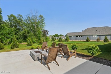 Welcome to your new home at The Retreat at Rosemont! This on Rosemont Country Club in Ohio - for sale on GolfHomes.com, golf home, golf lot