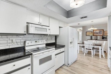 NEW ROOF 2025, HVAC 2017! Step into this charming 2 Bedroom, 2 on The Links of Spruce Creek in Florida - for sale on GolfHomes.com, golf home, golf lot