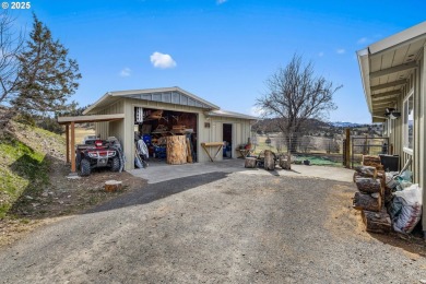 Enjoy the beauty of this custom built home that overlooks the on John Day Golf Club in Oregon - for sale on GolfHomes.com, golf home, golf lot