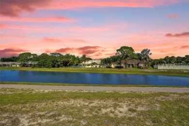 Remarkable + renovated townhouse condo nestled in the heart of on Palm-Aire Country Club and Resort - Palms in Florida - for sale on GolfHomes.com, golf home, golf lot