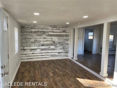 Welcome to this remodeled 2-bedroom, 2-bath home located on the on Lake Valley Country Club in Missouri - for sale on GolfHomes.com, golf home, golf lot