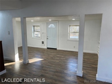 Welcome to this remodeled 2-bedroom, 2-bath home located on the on Lake Valley Country Club in Missouri - for sale on GolfHomes.com, golf home, golf lot
