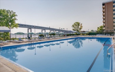 Beechhurst one-bedroom top-floor unit in Le Havre offers on Clearview Park Golf Course in New York - for sale on GolfHomes.com, golf home, golf lot