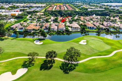 Enjoy the exceptional luxury and privacy of the Isles at Hunter on Hunters Run Golf and Country Club in Florida - for sale on GolfHomes.com, golf home, golf lot
