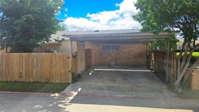 Welcome to 18 E Townhouse Lane in Grand Prairie--a charming on Prairie Lakes Golf Club in Texas - for sale on GolfHomes.com, golf home, golf lot