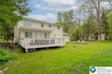 TURN KEY spacious home with modern updates throughout within the on Pocono Farms Country Club in Pennsylvania - for sale on GolfHomes.com, golf home, golf lot