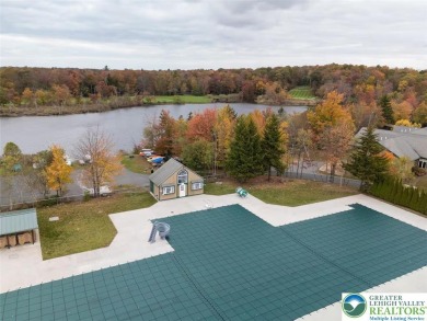 TURN KEY spacious home with modern updates throughout within the on Pocono Farms Country Club in Pennsylvania - for sale on GolfHomes.com, golf home, golf lot