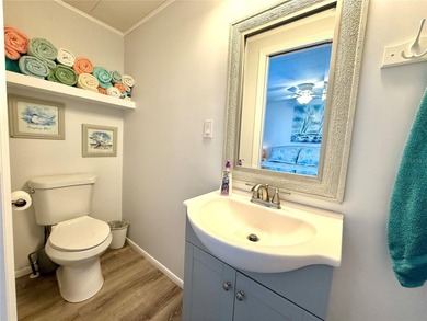 Effortless Florida Living in Caribbean Isles Residential on Apollo Beach Golf and Sea Club in Florida - for sale on GolfHomes.com, golf home, golf lot