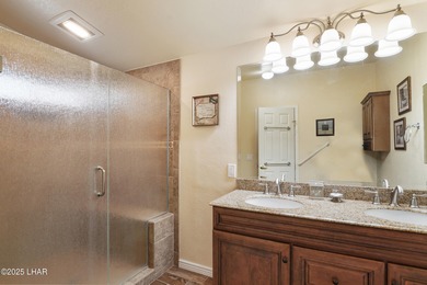 Prime Island Location! This beautifully maintained 3-bedroom on London Bridge Golf Course in Arizona - for sale on GolfHomes.com, golf home, golf lot