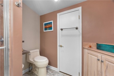 Looking for a low-maintenance home in a fun, active community? on Keowee Key Golf and Country Club in South Carolina - for sale on GolfHomes.com, golf home, golf lot