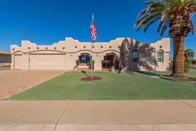 Welcome to this bright and spacious 2-bedroom, 2-bathroom Sun on PalmBrook Country Club in Arizona - for sale on GolfHomes.com, golf home, golf lot