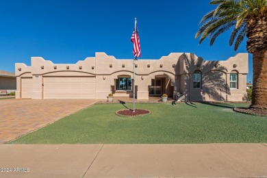 Welcome to this bright and spacious 2-bedroom, 2-bathroom Sun on PalmBrook Country Club in Arizona - for sale on GolfHomes.com, golf home, golf lot