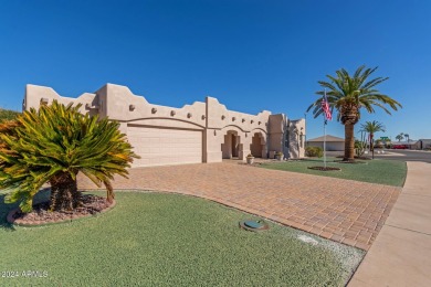 Welcome to this bright and spacious 2-bedroom, 2-bathroom Sun on PalmBrook Country Club in Arizona - for sale on GolfHomes.com, golf home, golf lot