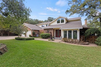 Priced Below Appraised Value!!! Start living with built in on Tanglewood Resort in Texas - for sale on GolfHomes.com, golf home, golf lot