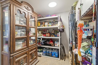 You won't find this much space for the price anywhere else in on Shadowmoss Plantation Golf Club in South Carolina - for sale on GolfHomes.com, golf home, golf lot