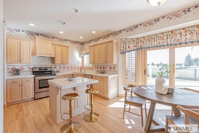Nestled on the prestigious fairway of Sage Lake Golf Course & on Sage Lakes Municipal Golf Course in Idaho - for sale on GolfHomes.com, golf home, golf lot
